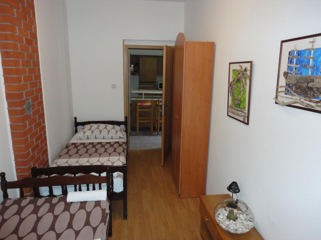 Apartment Zlata Vrcevan Медулин Экстерьер фото