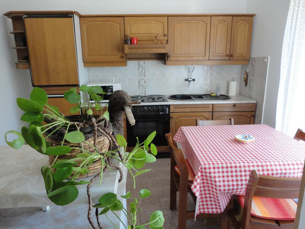 Apartment Zlata Vrcevan Медулин Экстерьер фото